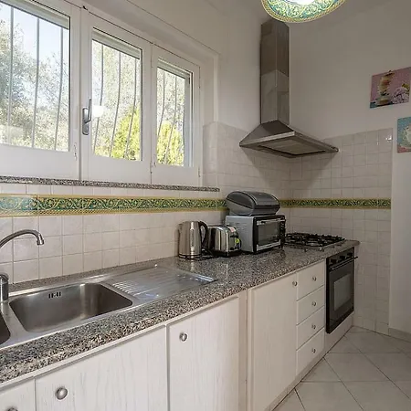 Villa Sirenuse Sleeps 6 Air Con Wifi Nerano