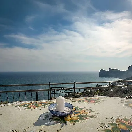 Sirenuse Sleeps 6 Air Con Wifi Nerano